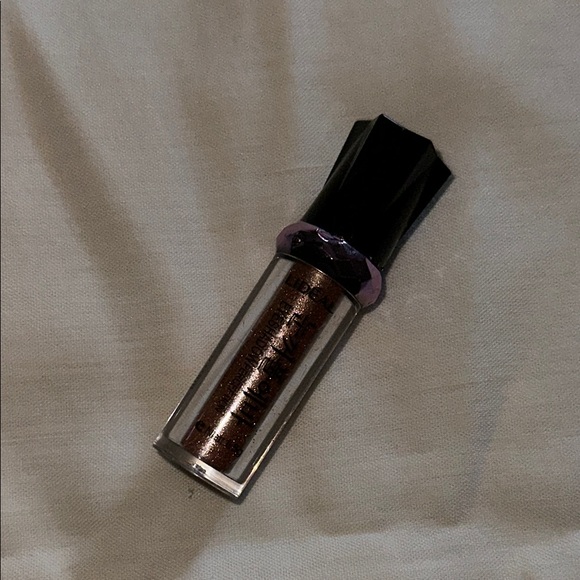 Eyeshadow Gold Bronze Shimmering Roll On Eyeshadow by LIDÉAL - Picture 2 of 5